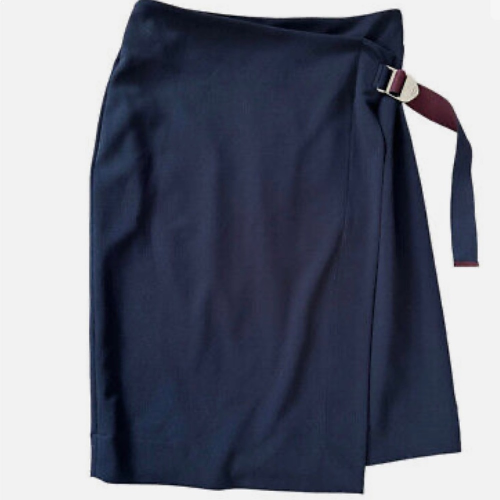 DKNY Midi Skirt in Navy Blue with buckle NEW!